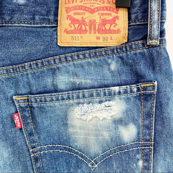 LEVI’S 511 Bleached Distressed Shorts - Picture 7 of 10